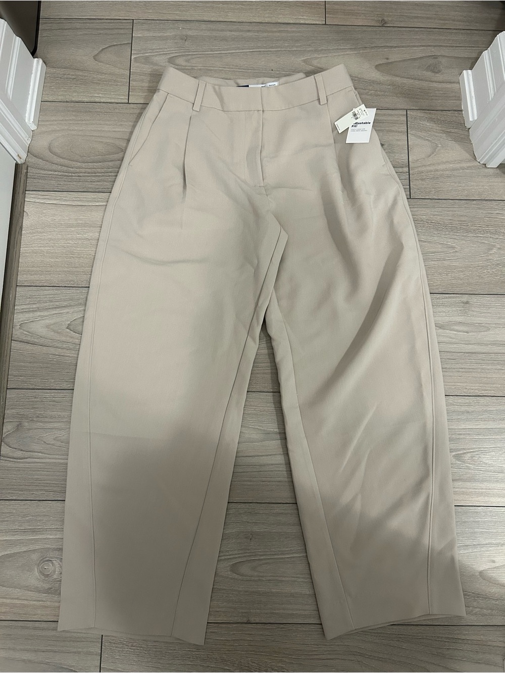 Old Navy Women's Wide-Leg Chinos - Light Beige
